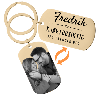 Personlig nøkkelring med navn og «Kjør...