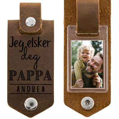Gravert Nøkkelring i skinn til Pappa med...